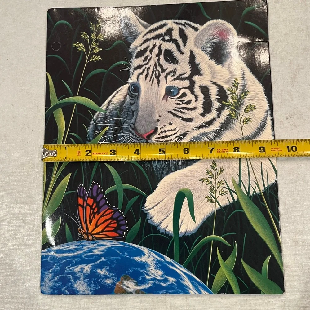 Vintage 90s White Tiger and Butterfly folder. Totally Retro!